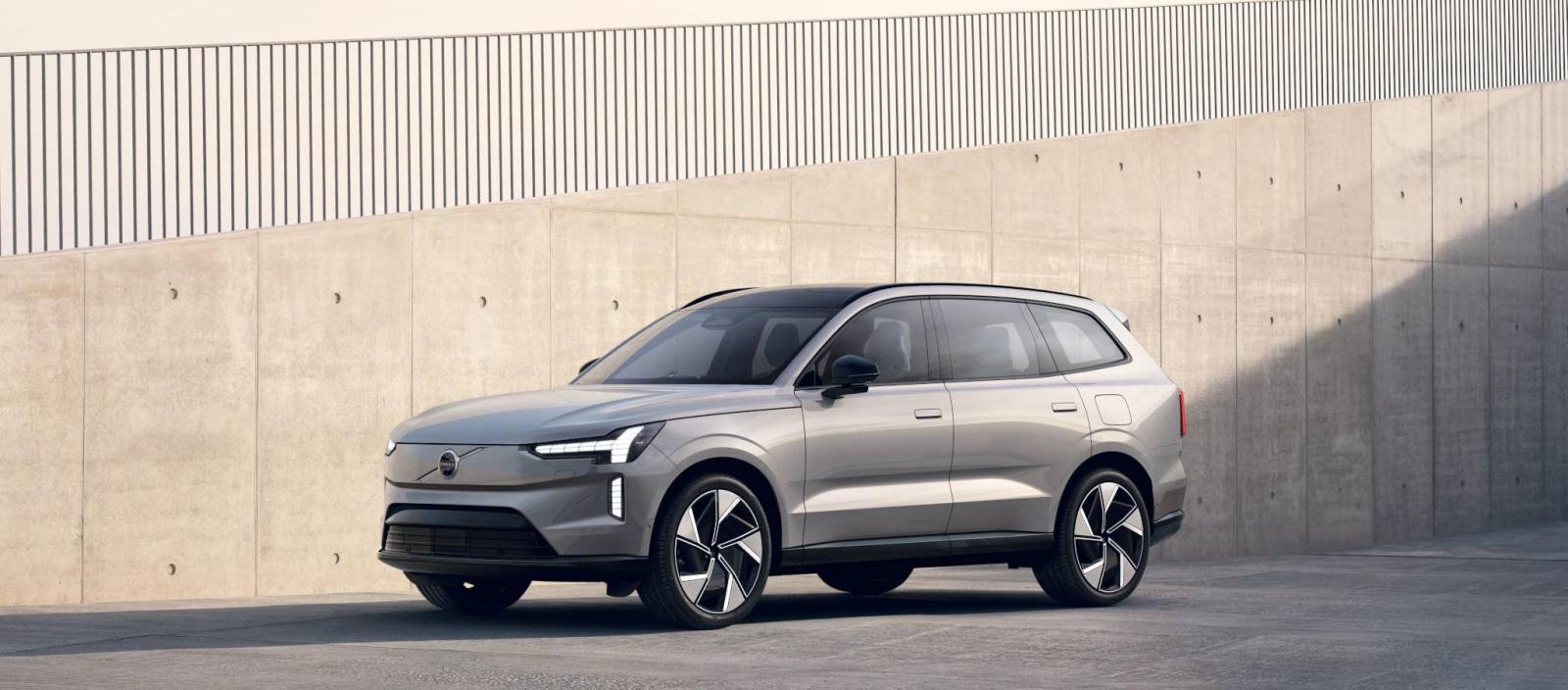 Elektrické SUV Volvo EX90